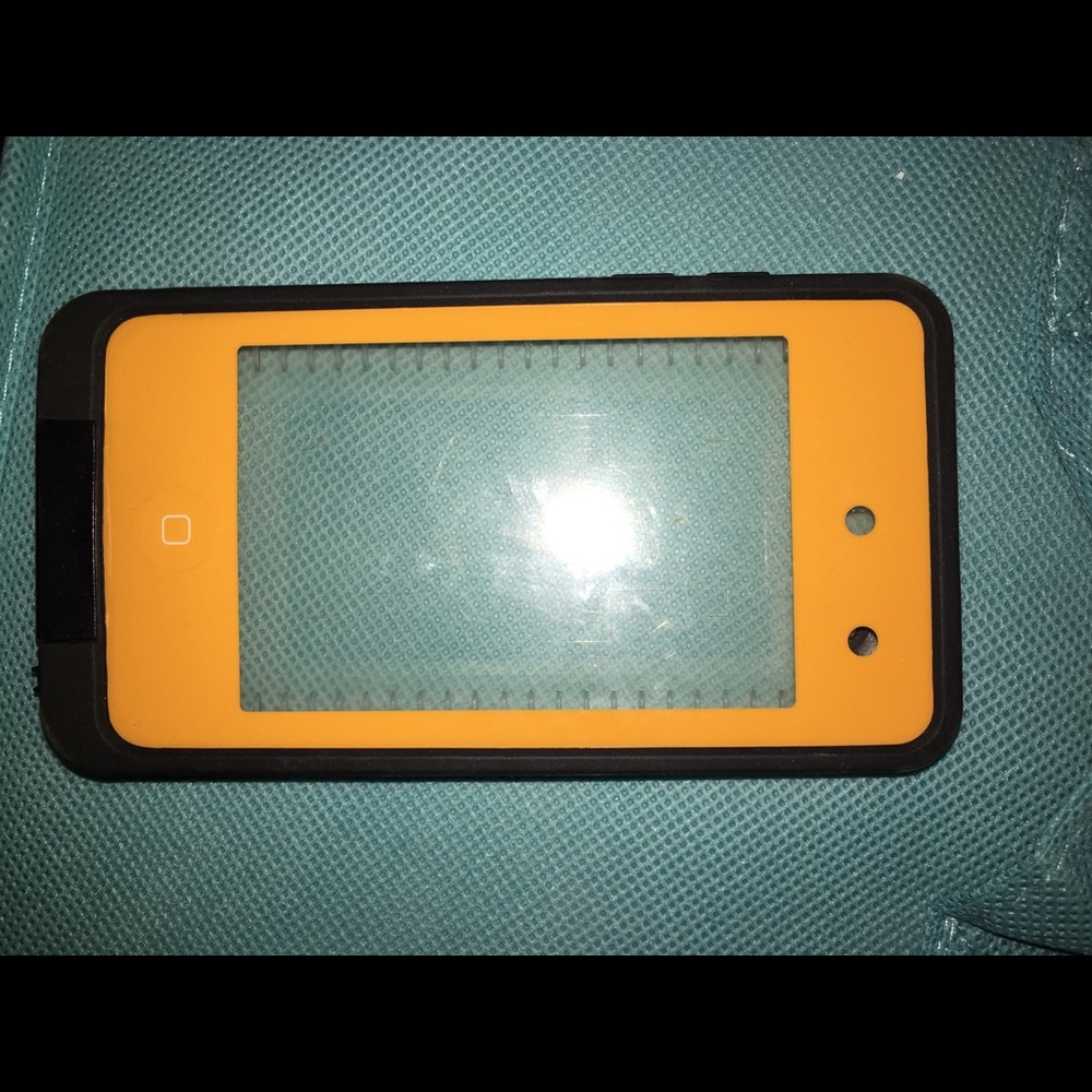 iPod touch 4th generation case